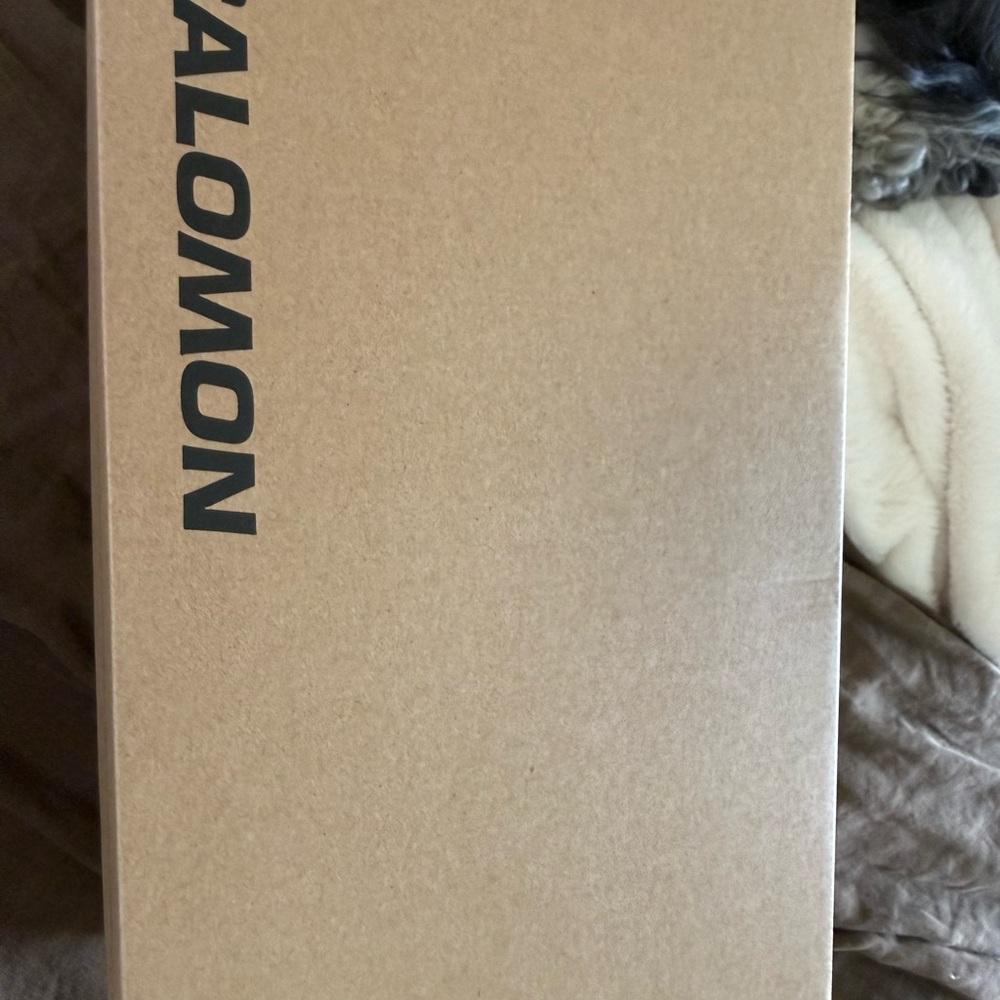 NEW IN BOX Salomon X ULTRA 360 EDGE Hiking Shoes 8.5 - Picture 4 of 4